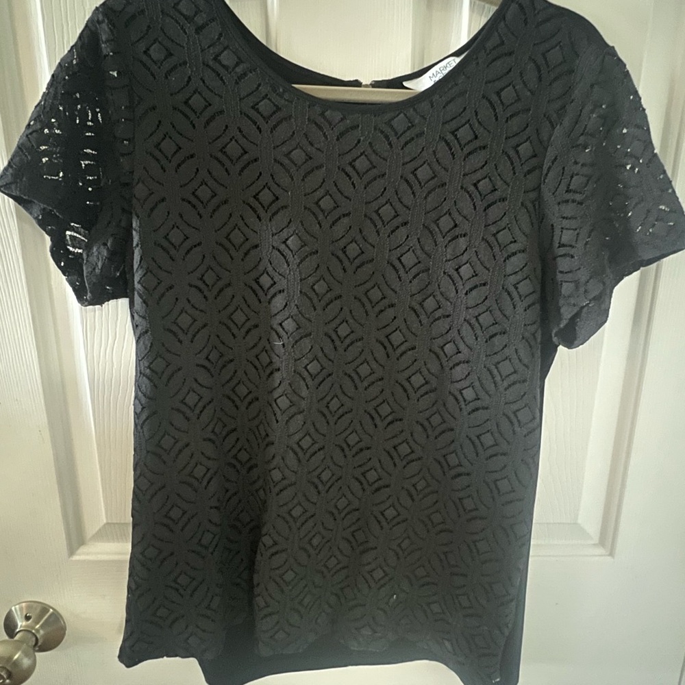 Market & Spruce Black Geometric Short Sleeve Tee